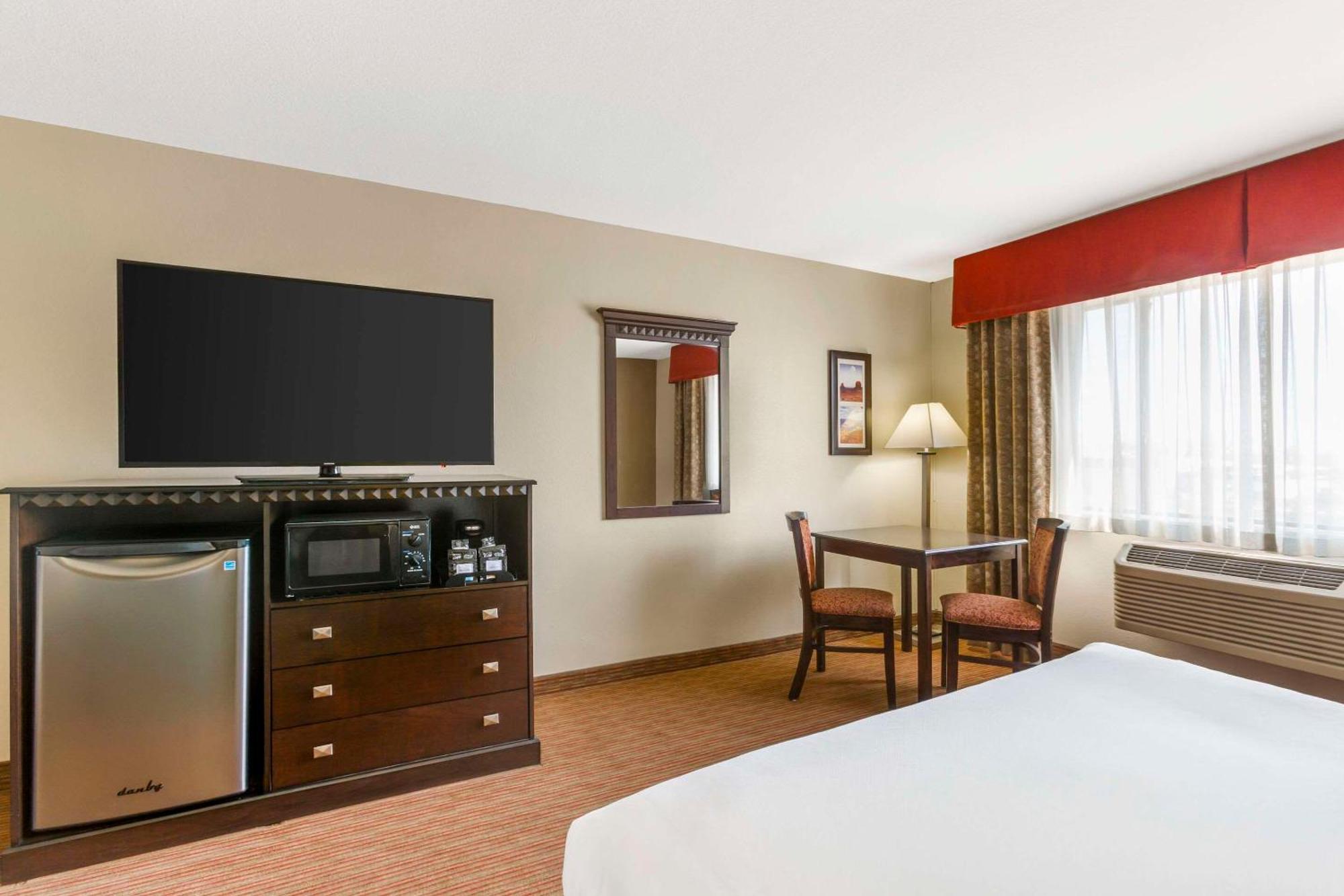 Comfort Inn West Phoenix At 27Th Ave And I-I0 Exteriér fotografie